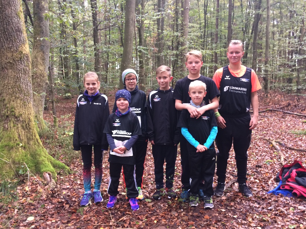 Ein Teil der Läuferriege des TSV Höchst beim Odenwald-Cup-Saisonabschluss in Beerfelden 2016